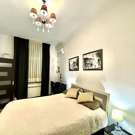 V&o Whitechocolateapt 800 M To Opera * Львів