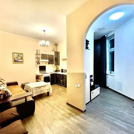 Апартаменти V&o Whitechocolateapt 800 M To Opera