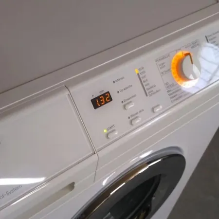 V&o Whitechocolateapt 800 M To Opera * Львів