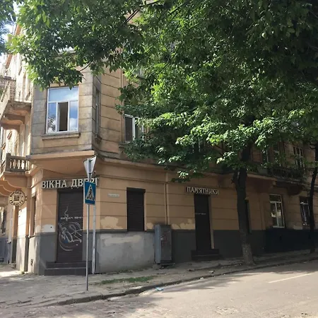 V&o Whitechocolateapt 800 M To Opera Apartment Lviv